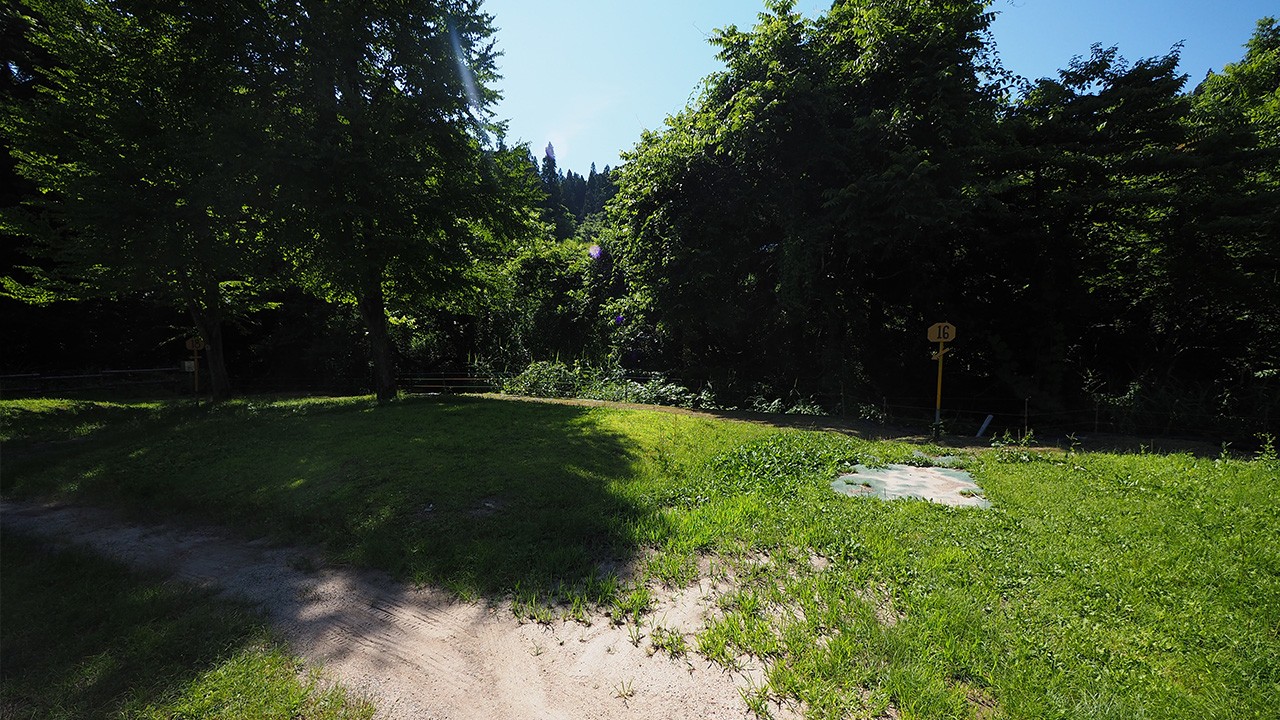新発田市滝谷森林公園