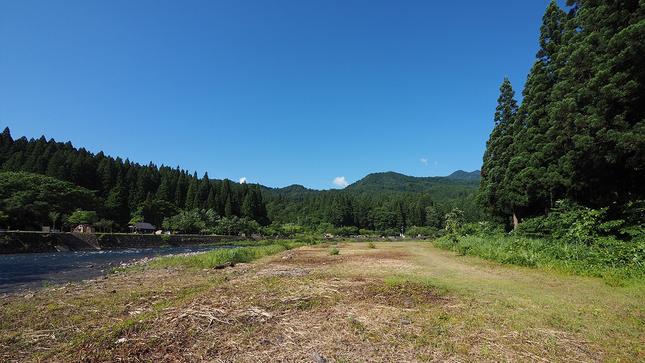 新発田市滝谷森林公園