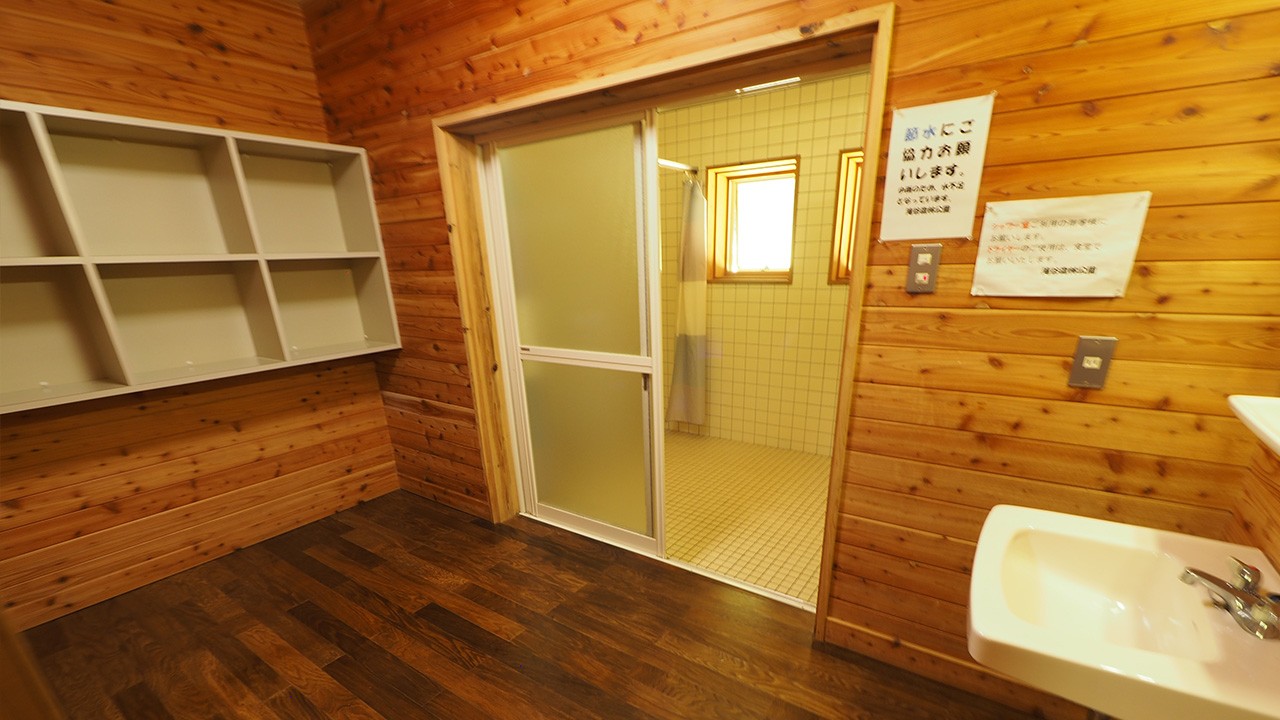 新発田市滝谷森林公園
