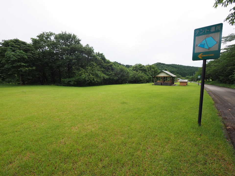 南大平ダム湖公園キャンプ場