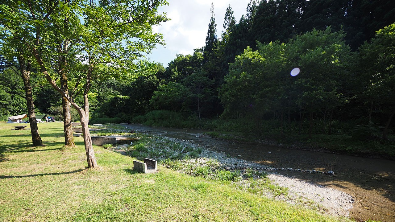 中ノ沢渓谷森林公園