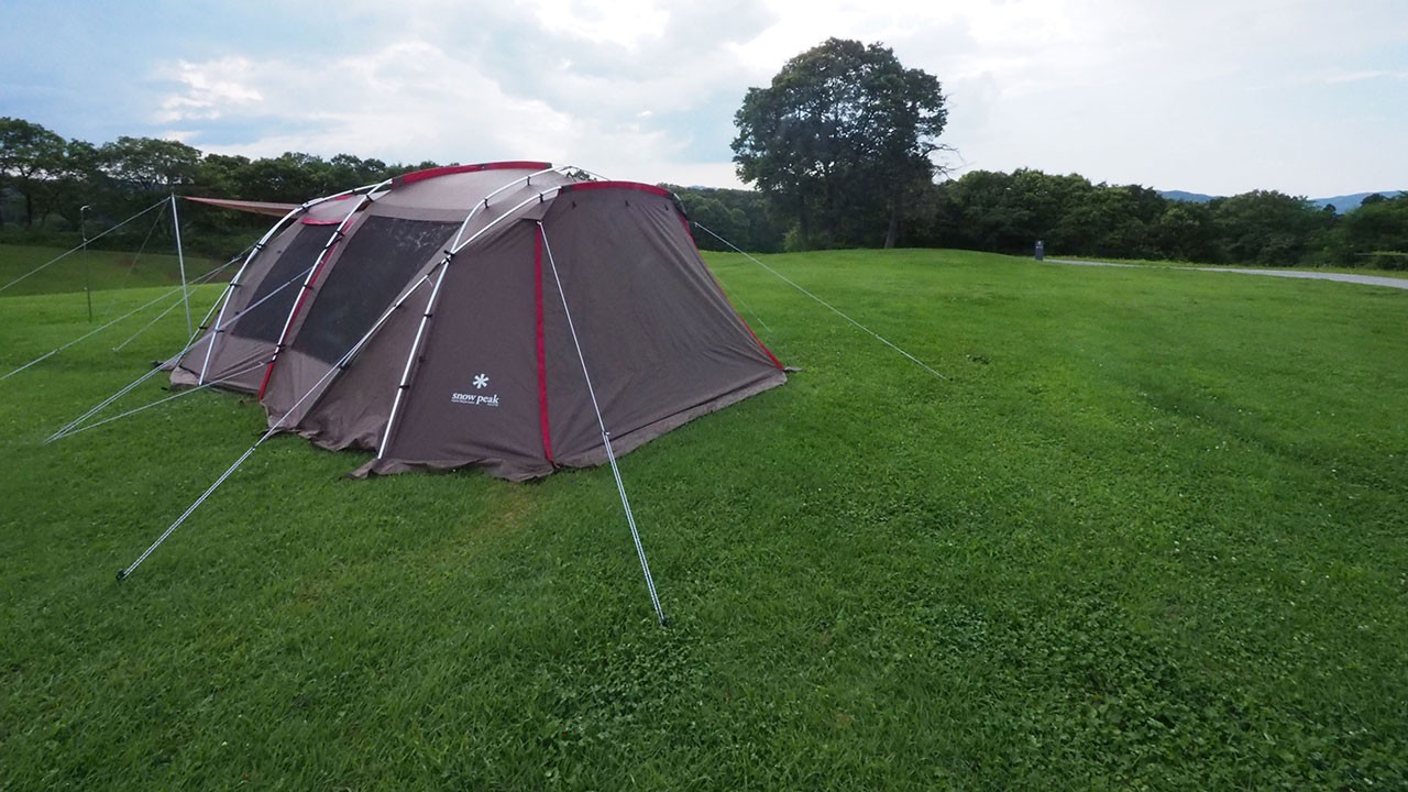 Snow Peak HEADQUARTERS Campfield