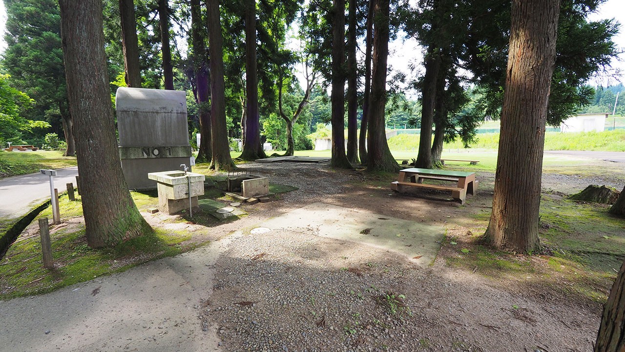 長岡市川口運動公園 オートキャンプ場・中山高原キャンプ場