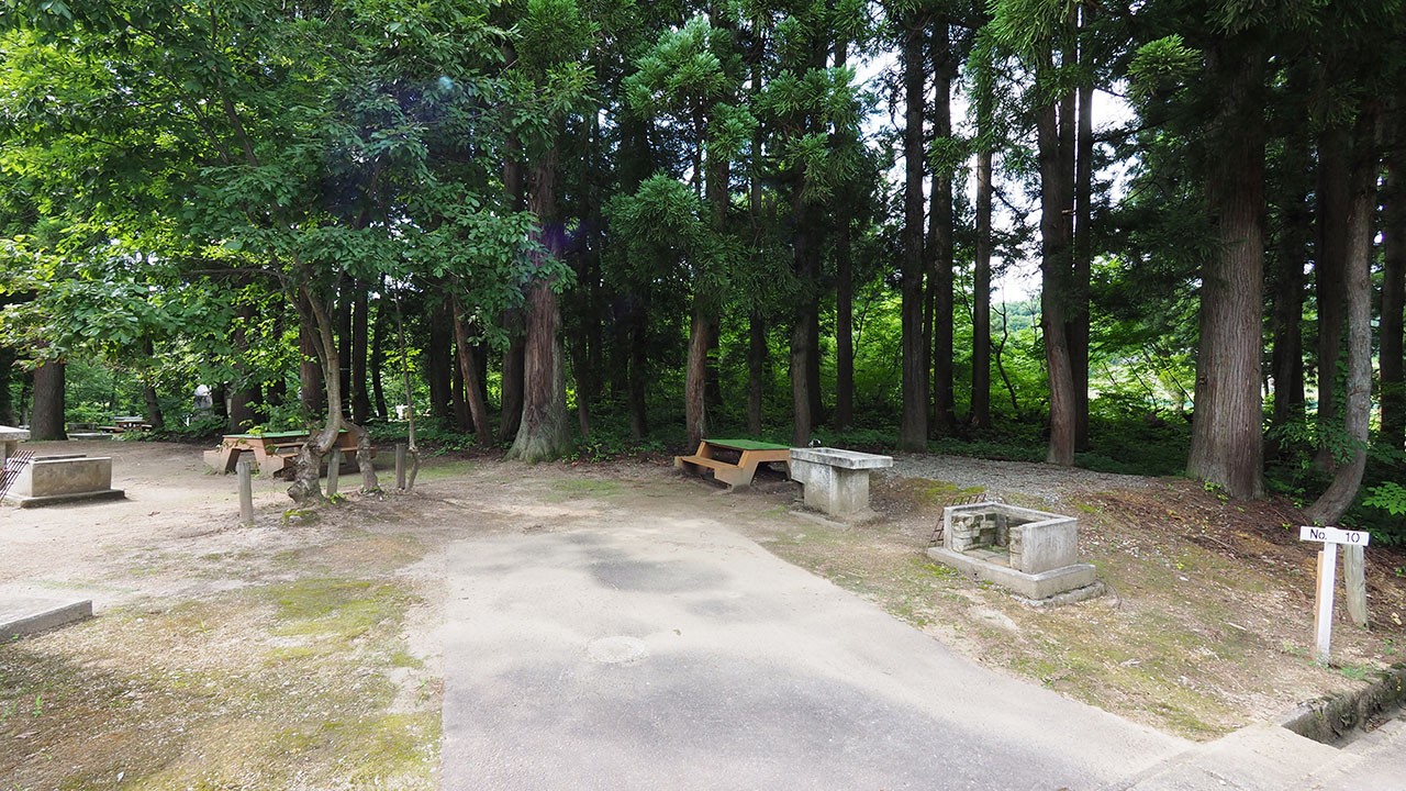 長岡市川口運動公園 オートキャンプ場・中山高原キャンプ場