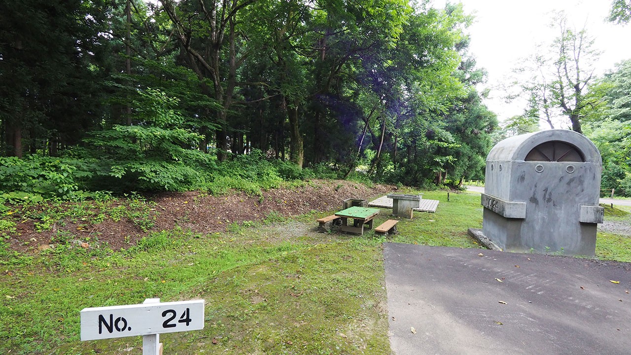 長岡市川口運動公園 オートキャンプ場・中山高原キャンプ場
