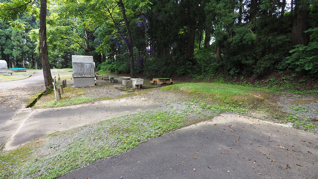 長岡市川口運動公園 オートキャンプ場・中山高原キャンプ場