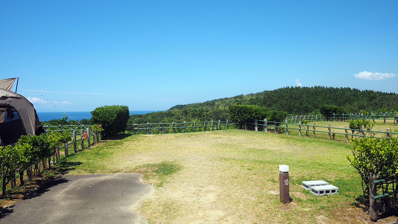 和島オートキャンプ場