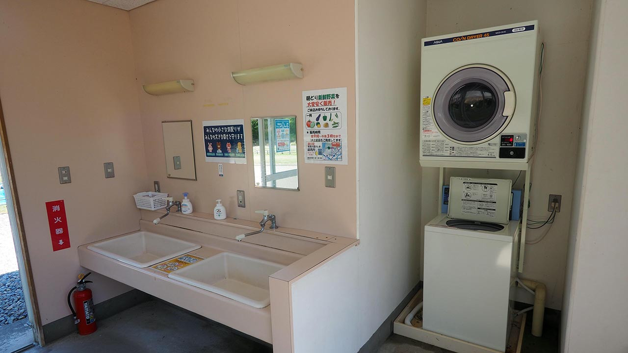 和島オートキャンプ場