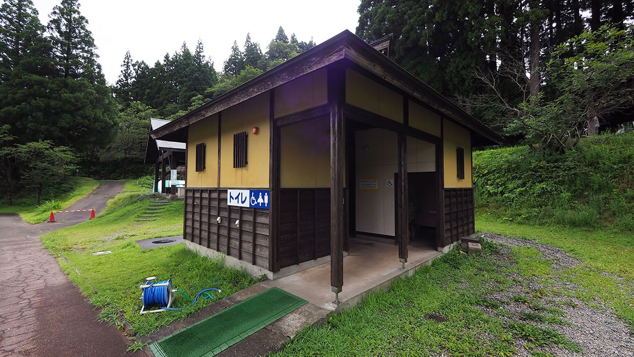 新潟県立こども自然王国 ガルルの丘キャンプ場